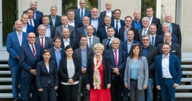 Die AfD-Fraktion im Sächsischen Landtag hat sich konstituiert Die AfD-Fraktion im Sächsischen Landtag hat sich konstituiert