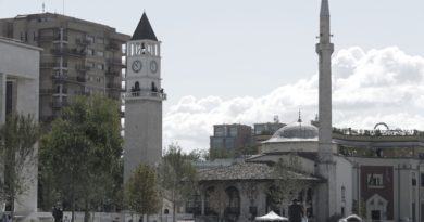 Siegbert Droese: Roth träumt weiter in der Balkan-Blase Siegbert Droese: Roth träumt weiter in der Balkan-Blase